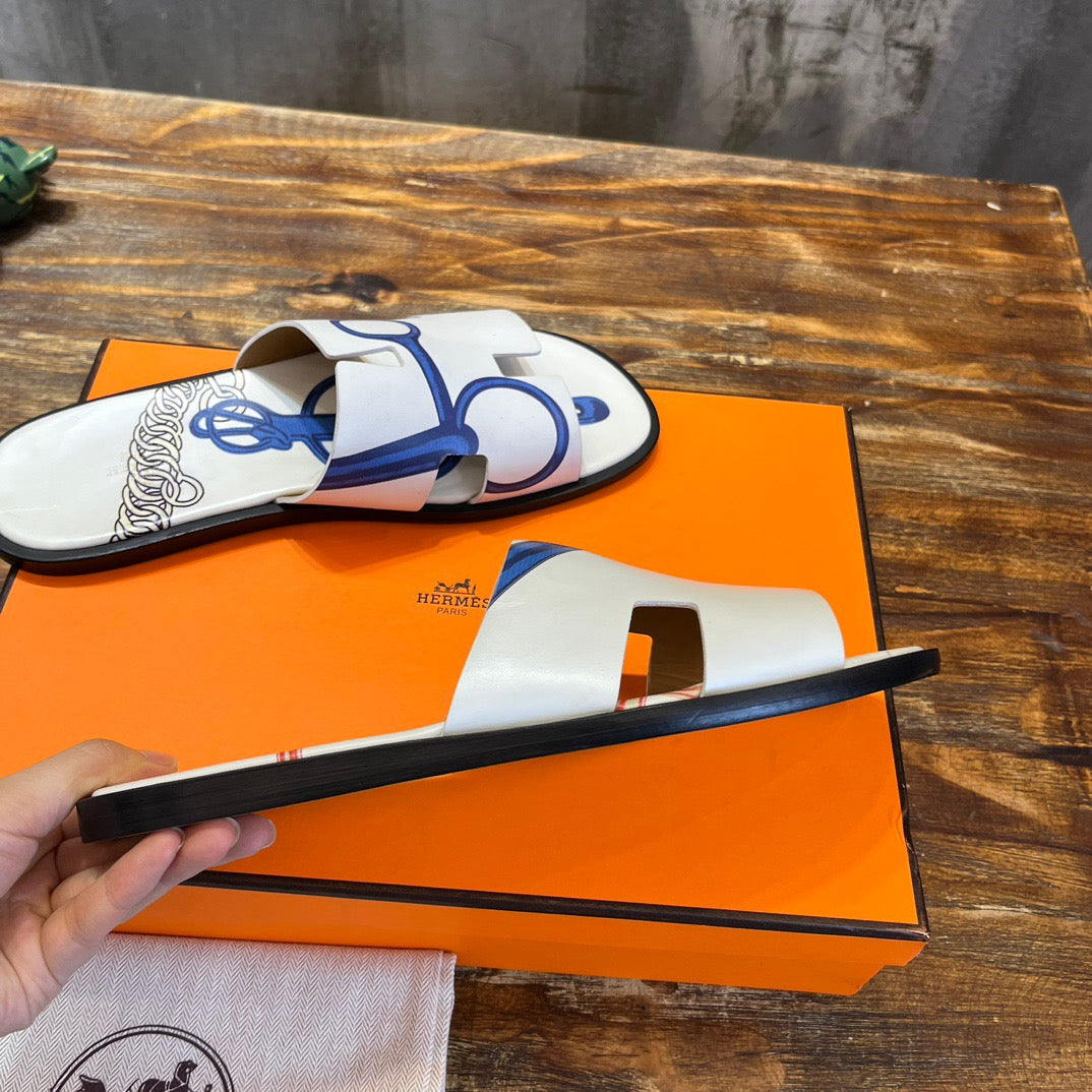HERM Sandal